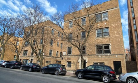 Apartments Near Illinois College of Optometry 2339 N. Geneva for Illinois College of Optometry Students in Chicago, IL
