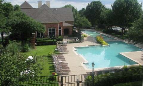 Apartments Near Kaplan College-Arlington Seasons at Green Oaks for Kaplan College-Arlington Students in Arlington, TX