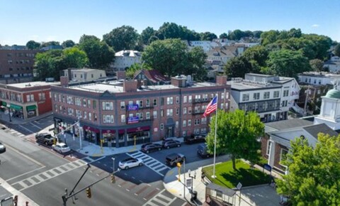 Apartments Near Cortiva Institute-Boston Broadway Revere LLC for Cortiva Institute-Boston Students in Watertown, MA