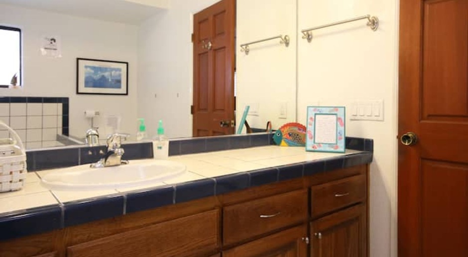 Front Ocean Luxury furnished or unfurnished condo. Gustavo Lopez AMSI