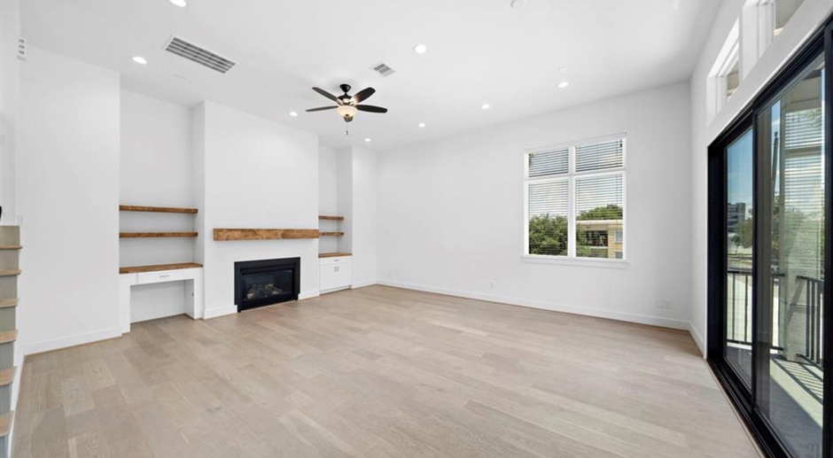 Brand new house in the Museum District with rooftop patio and high ceilings!