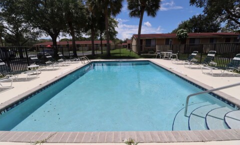 Apartments Near Florida SPECIOUS ONE BEDROOM THEY ARE GOING VERY FAST for Florida Students in , FL