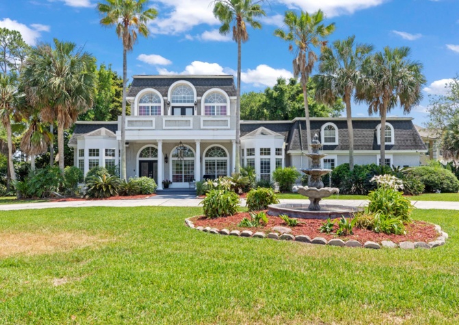 Houses Near  Rare gem for rent in the Jacksonville Golf & Country Club!