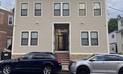 Apartments Near Tufts Sixth Street Investment LLC for Tufts University Students in Medford, MA
