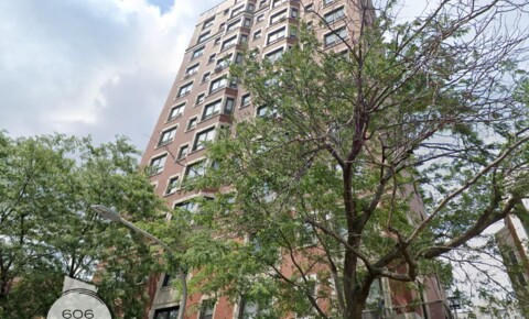 Apartments Near McCormick Theological Seminary Buena Park Apts Available!  for McCormick Theological Seminary Students in Chicago, IL