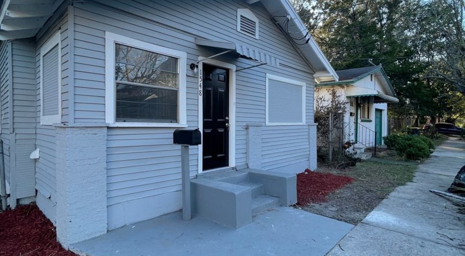 Renovated 3/2 Single Family Home Available Now!