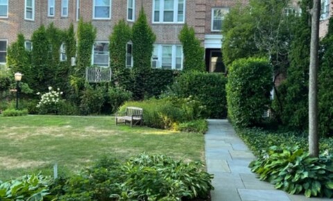 Houses Near Connecticut Center for Massage Therapy-Westport Beautiful Condo in the City PRICE REDUCED!!! for Connecticut Center for Massage Therapy-Westport Students in Westport, CT