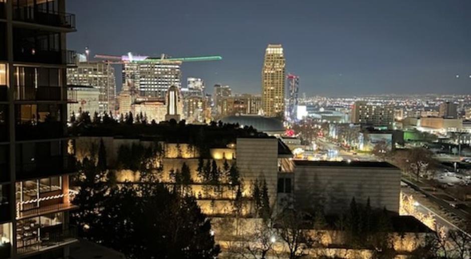 Gorgeous Penthouse in the heart of SLC!!!