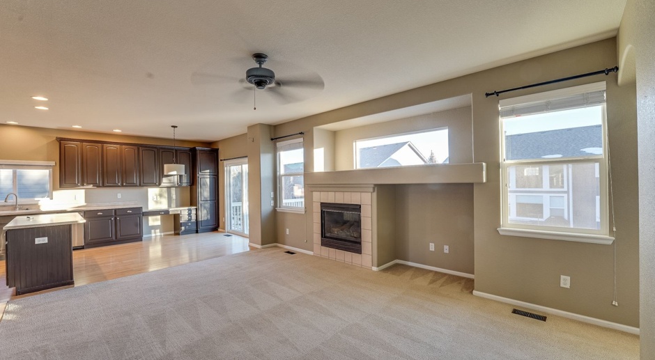 Gorgeous 4 bed 3 Bath House in South Fort Collins