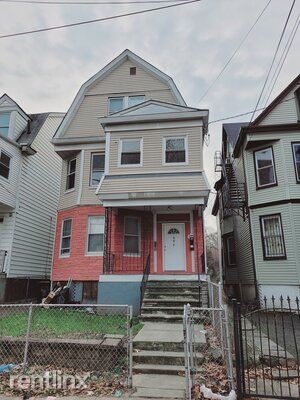 454 4th Ave 2