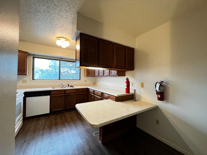 $1,350 | 2 Bedroom + Bonus Room, 1.5 Bathroom Town Home | No Pets | Available for August 1, 2024 Move In!