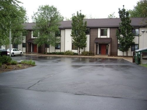 Whetstone Village Apartments