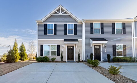 Houses Near Anderson Price Improvement! End Unit Townhome in Anderson for Anderson University Students in Anderson, SC