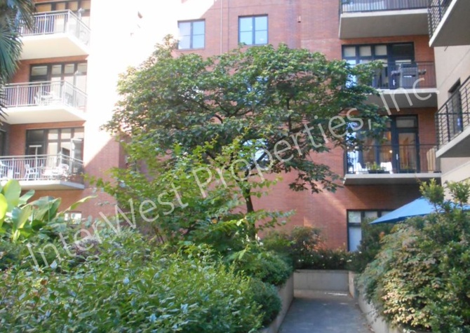 Houses Near *1ST MONTH FREE* 1 BD CONDO W/FIREPLACE, W/D IN UNIT, W/S/G INCLUDED!