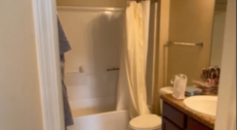Large 1BR Private Bath - Female Sublease