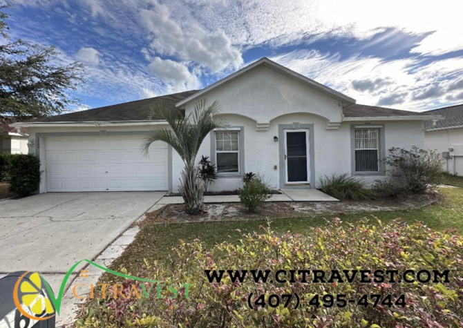 Houses Near Winter Haven 3 Bedroom With Fenced Yard and Lanai!!