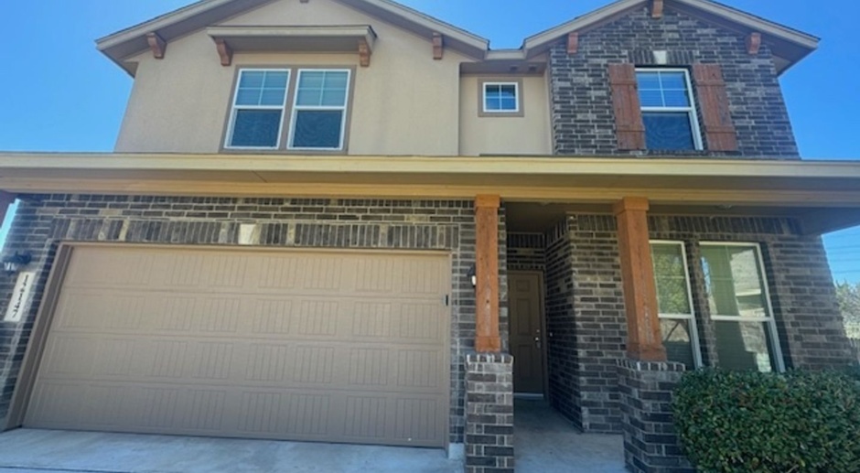 Must See Newly Updated 5/3.5 Home in Alamo Ranch - West San Antonio