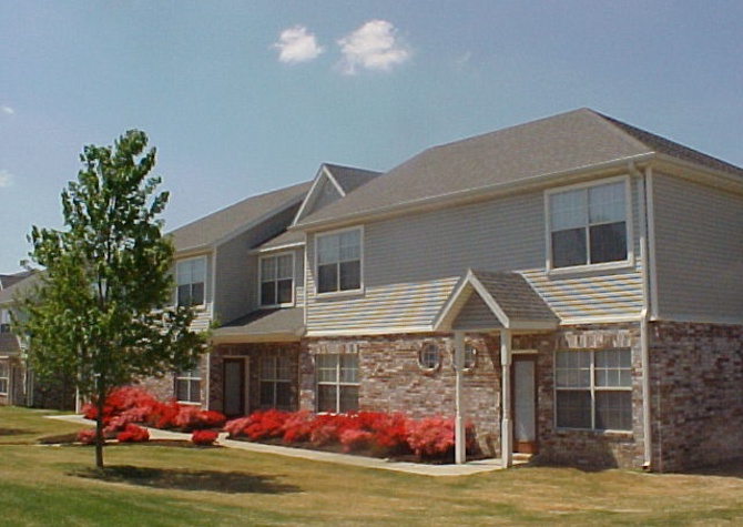 Houses Near Orchard Town Homes - 2126 Orchard St, Springdale