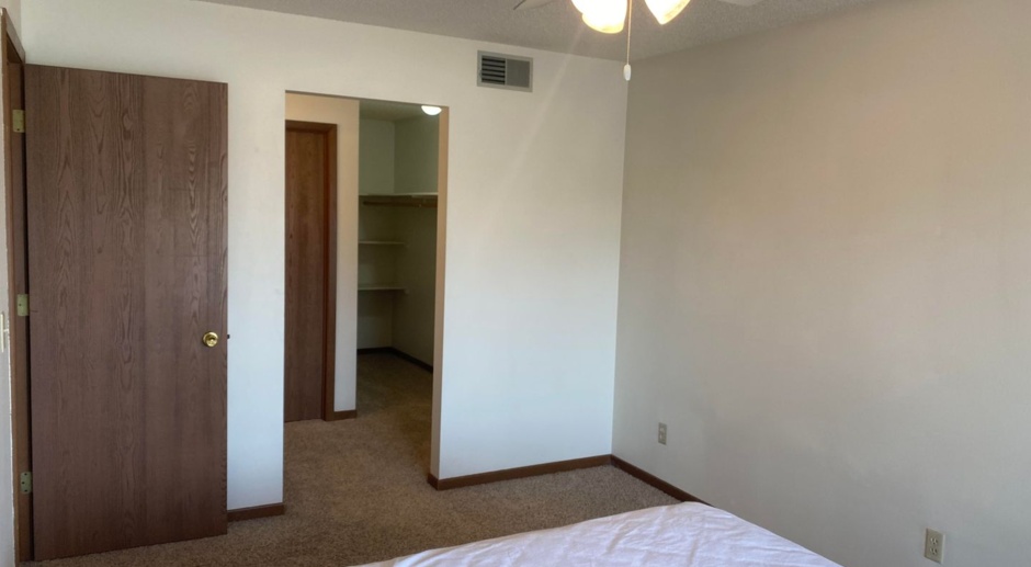 $1,550 | 2 Bedroom, 2 Bathroom Condo | Furnished | No Pets Allowed | Available for August 1st, 2024 Move In!