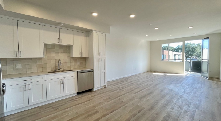 New Construction 2-Bedroom at Victoria Crossing w/Air-Conditioning ** trash/natural gas utiliteis included