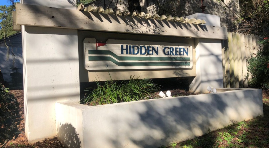HO- HIDDEN GREEN