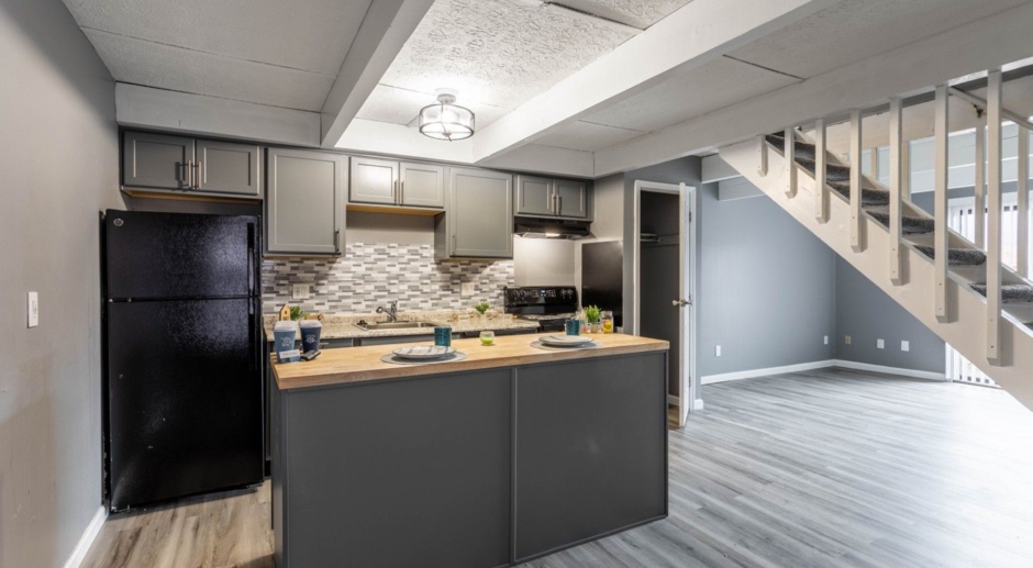 Discover Comfort and Convenience in Lancaster: Tour Our Spacious Apartments Today!
