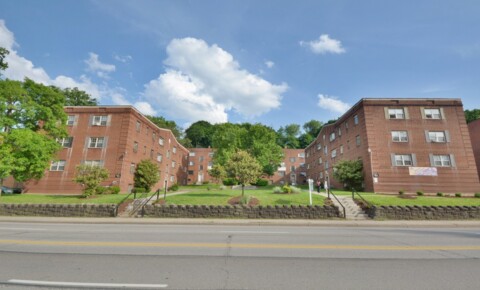 Apartments Near Carlow 5440 5th Avenue for Carlow University Students in Pittsburgh, PA