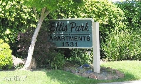 Ellis Park Apartments