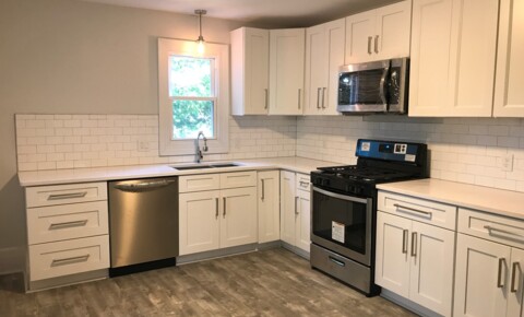 Houses Near Fisher *GORGEOUS, completely updated single family home near South Wedge area!* for Saint John Fisher College Students in Rochester, NY