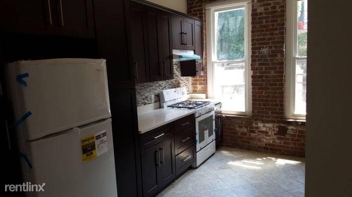 Newly Renovated 1 Bedroom Apt on 2nd Fl of Walkup Bldg Over Store - Pets Welcome - Yonkers