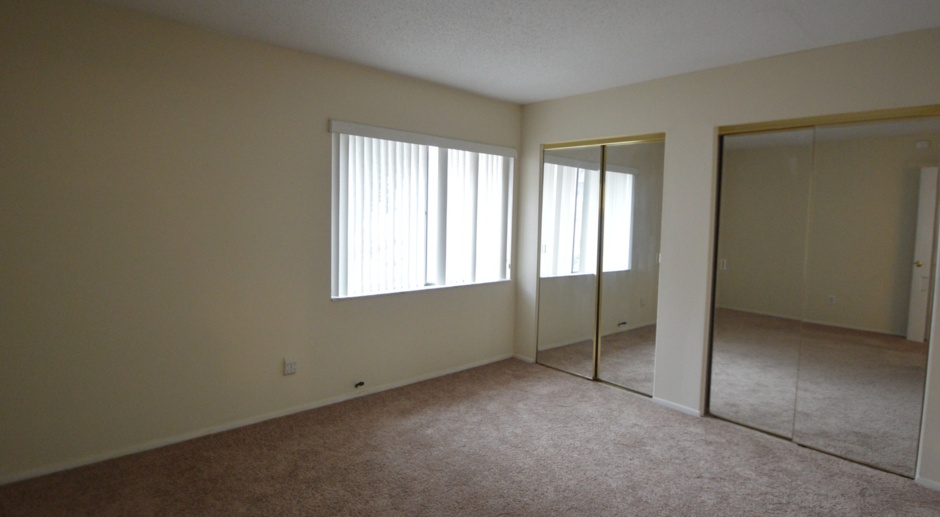 1 Bed/1 Bath, 2nd Floor Condo at Place One! Available MARCH 7th!