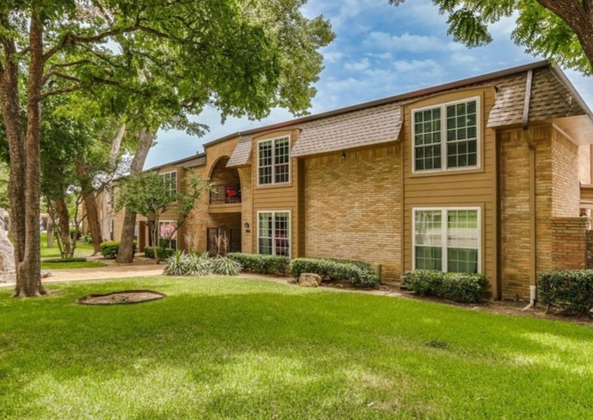 Apartments Near ALL UTILITIES INCLUDED 2 Bedroom Condo in Dallas