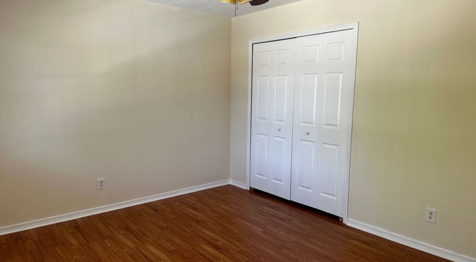 Fully remodeled 2 bedroom in Kissimmee available now!