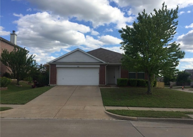 Houses Near Fantastic 3 bedroom home. in Heritage Lakes Subdivision.