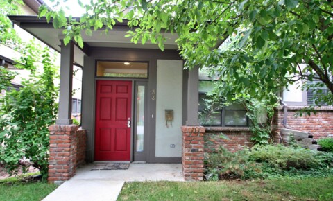 Houses Near DU Beautiful home for rent in the Cherry Creek area! for University of Denver Students in Denver, CO