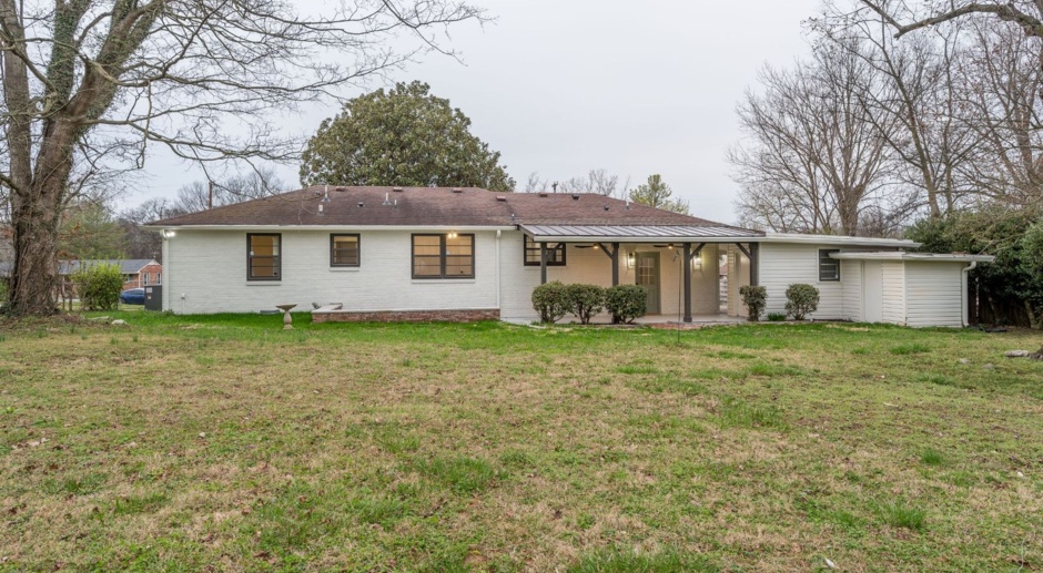 ***FULLY RENOVATED SINGLE LEVEL RANCH WITH AN ABUNDANCE OF OUTDOOR SPACE AND PARKING***