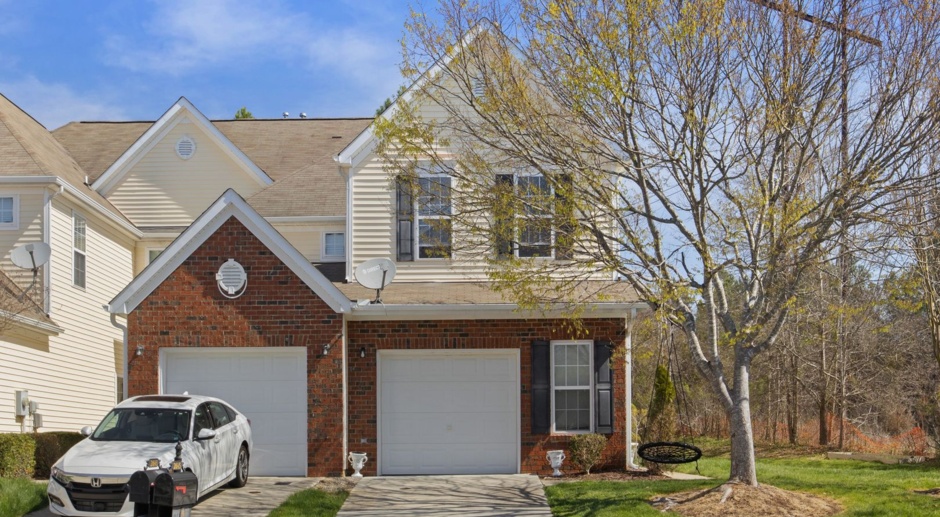 North Raleigh Townhouse with One Car Garage
