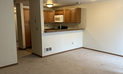 Houses Near RTC 2 Bedroom Townhome in Kent- Available NOW! for Renton Technical College Students in Renton, WA
