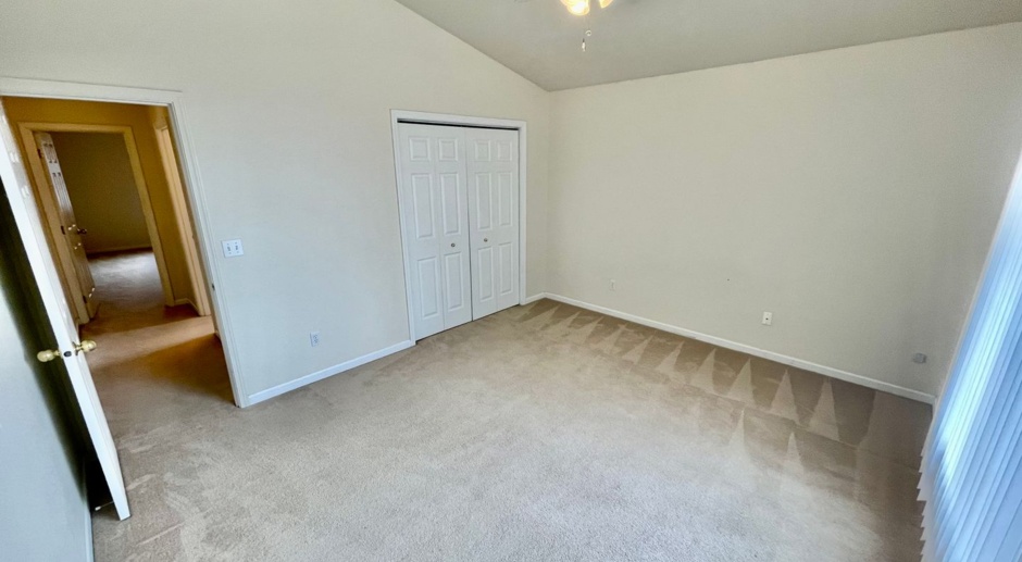 Spacious open floor plan in North Hills **APP OUT 3/19/2024**