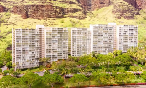 Apartments Near Hawai'i Tokai International College Makaha Valley Towers - One Bedroom for Hawai'i Tokai International College Students in Honolulu, HI