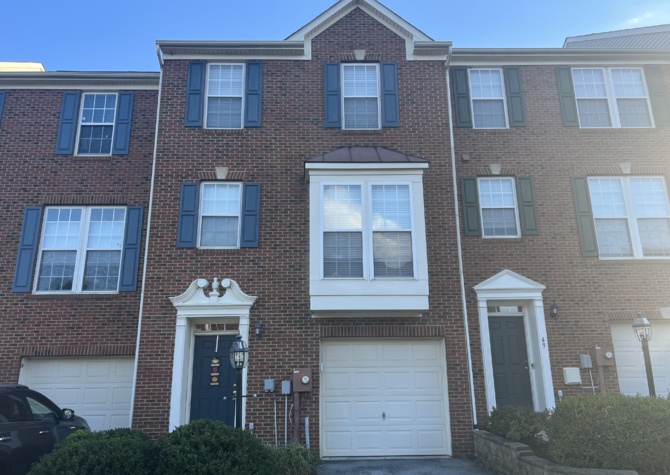 Houses Near 3 Bed/2.5 Bath Townhome in Charles Town, WV 