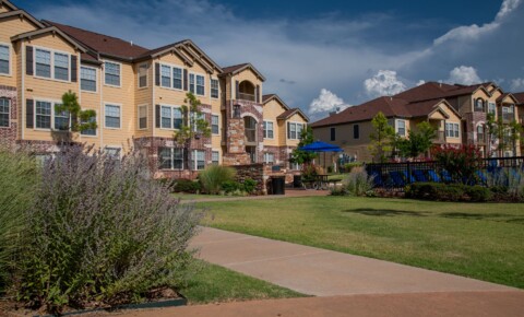 Apartments Near Central State Beauty Academy Villas at Canyon Ranch  for Central State Beauty Academy Students in Oklahoma City, OK