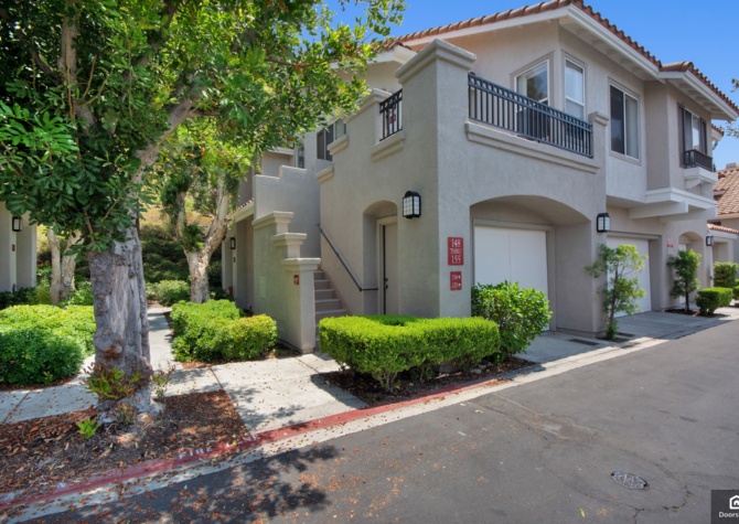Houses Near 2 Bedroom 2 Bathroom in Mission Viejo!!