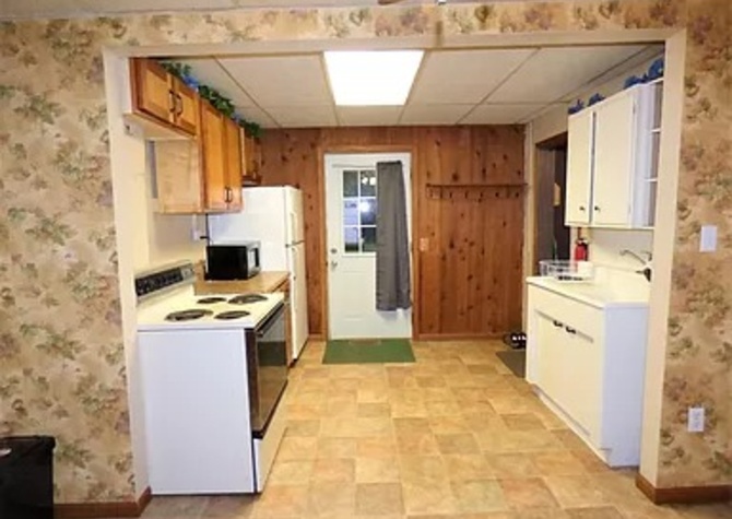 Houses Near Small, One Bedroom Home with Garage on Private 2.5 Acres in Hibbing
