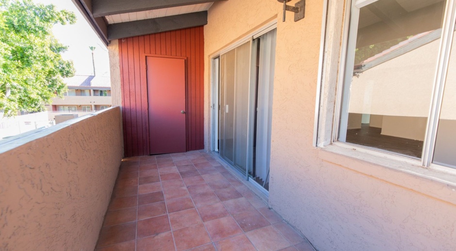 Newly renovated 3 bed 2 bath in Tempe!