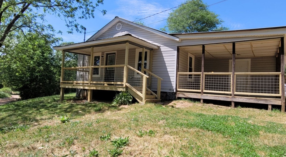 CURRENTLY UNDER RENOVATION: Franklin Co – Royston, GA – Two Bedroom and One Bathroom Single Family Home - Very Convenient to All of Royston's Shopping and Dining - See Details!