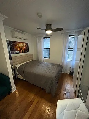 Room in 4BR 2 baths