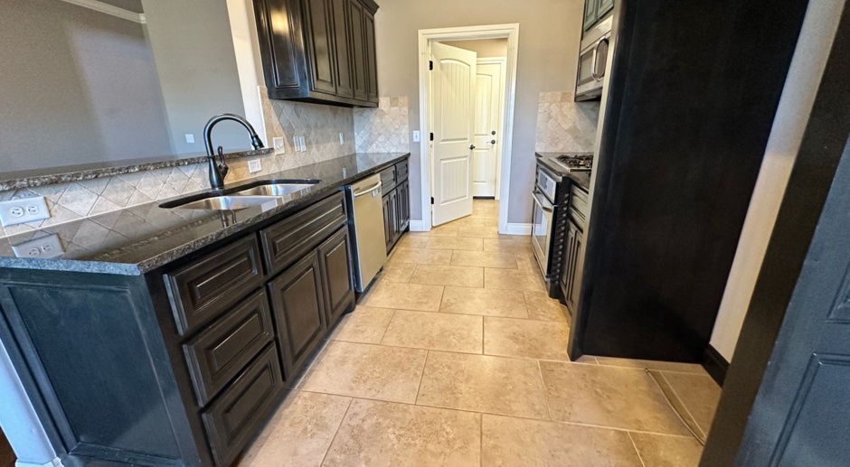 3 Bed 2.5 House in Norman
