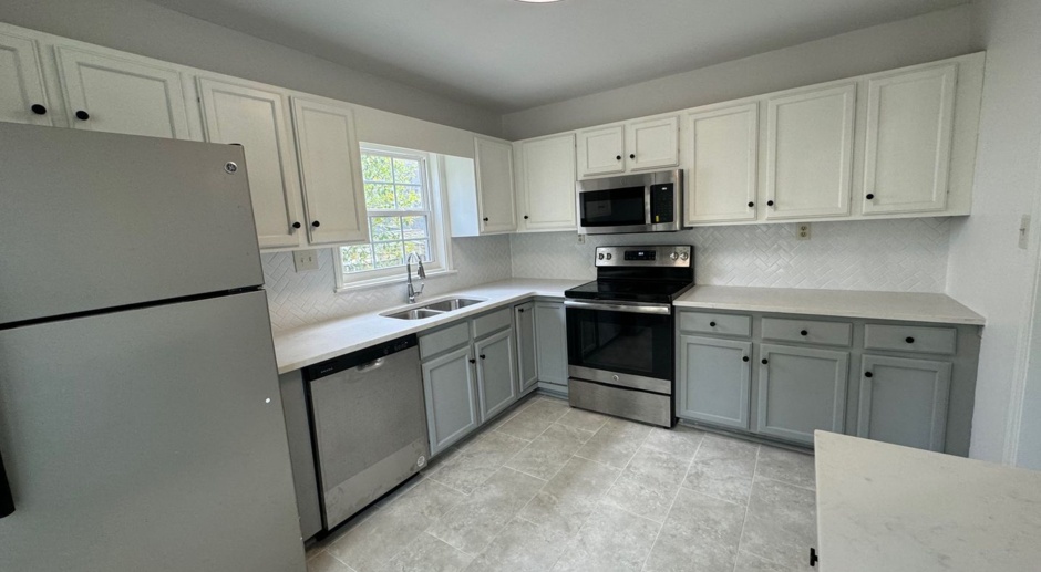 Newly renovated home available in Homewood!