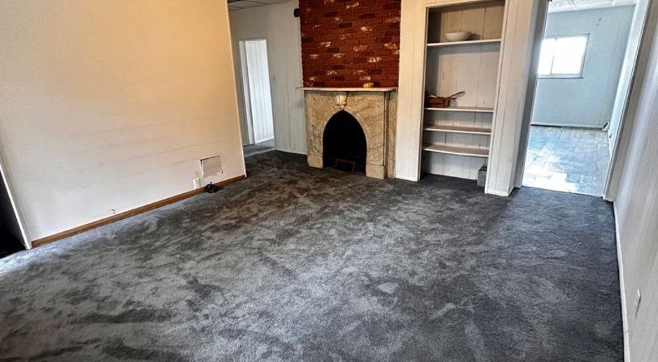 PRIVATE 1 bed/1 bath Apartment in Pittsburgh 